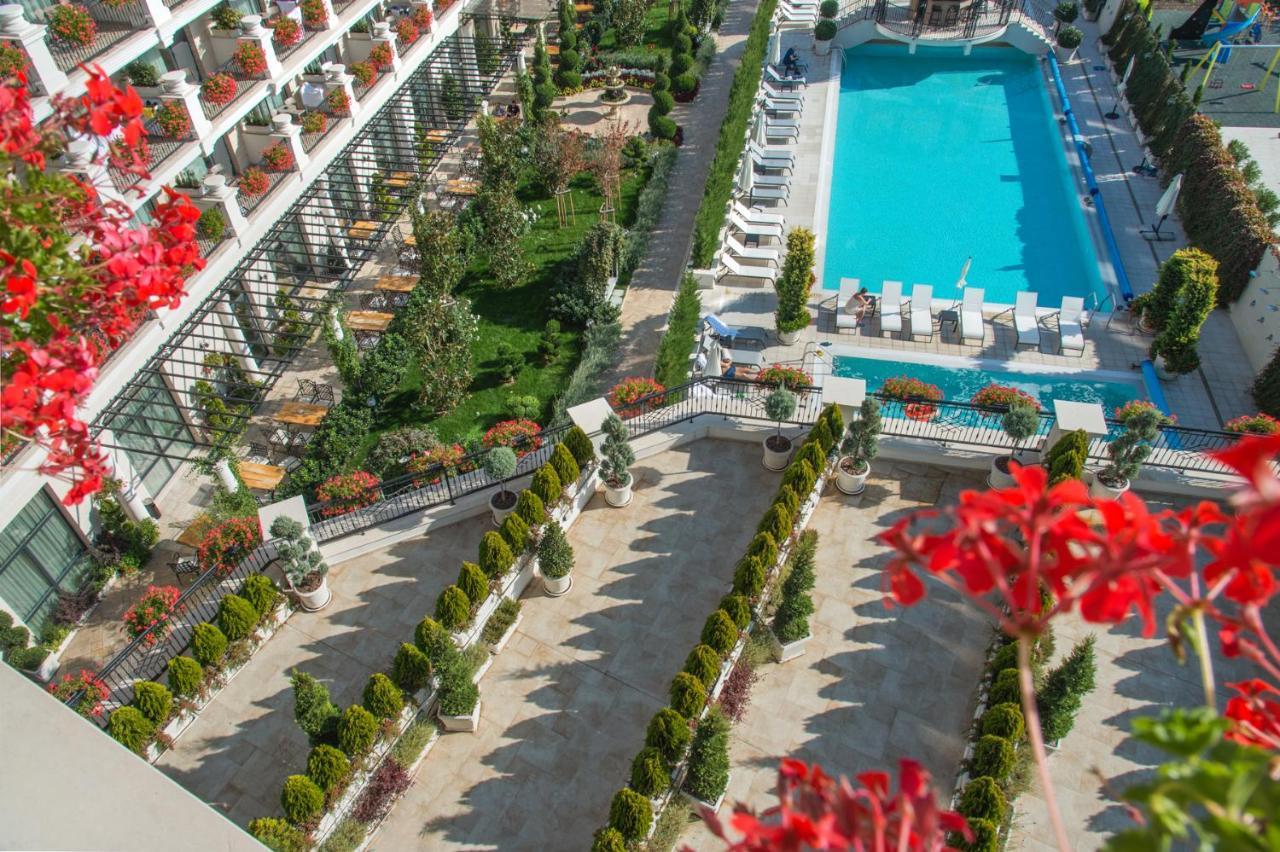 Casa Di Fiore Spa And Medical Hotel, Mineral Pools & Private Beach 크레네보 외부 사진